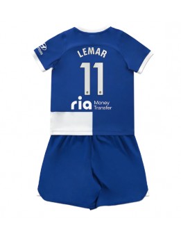 Otroški Nogometna dresi replika Atletico Madrid Thomas Lemar #11 Gostujoči 2023-24 Kratek rokav (+ hlače)